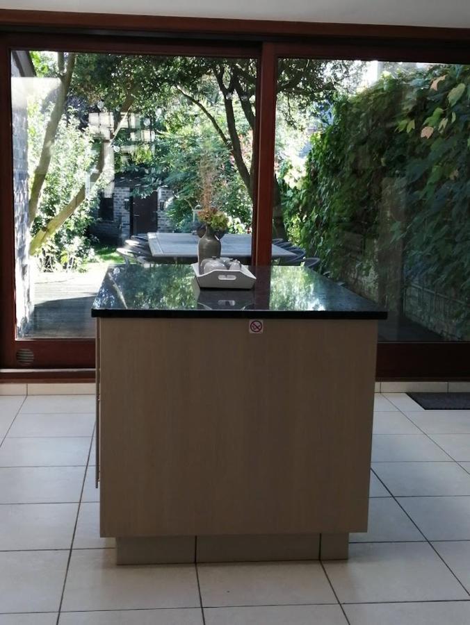 Вилла Huize La Passion Vacationhouse 10 Min Walk From The Sea Миделкерк Экстерьер фото